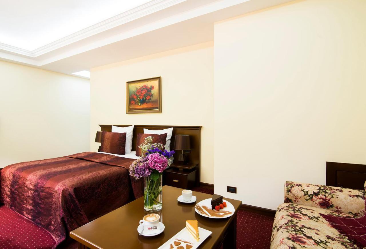 Elegant Hotel & Resort ซากาดซอร์ ภายนอก รูปภาพ